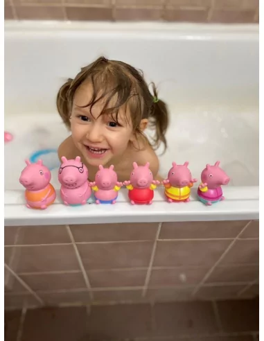 TOOMIES - Prasátko Peppa Pig, tatínek a Tom - stříkající hračky do vody | www.prvnihracky.cz