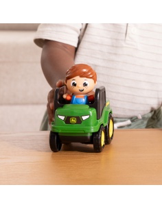 John Deere Kids - Postav si kamaráda - set s kuřátky | www.prvnihracky.cz 2