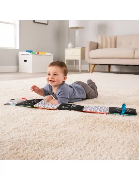 Lamaze - Rozkládací leporelo housenka Lamaze - Rozkládací leporelo housenka